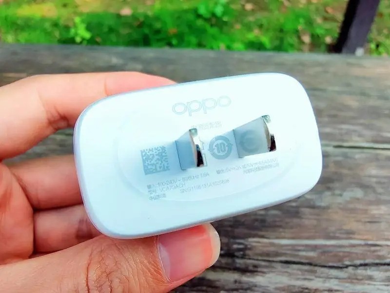 顶级屏显、极致夜拍，OPPO Find X2一款用了就回不去的手