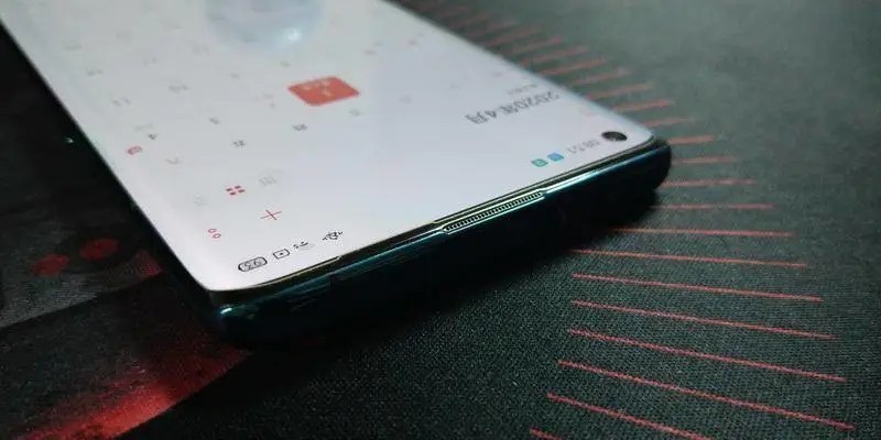 顶级屏显、极致夜拍，OPPO Find X2一款用了就回不去的手