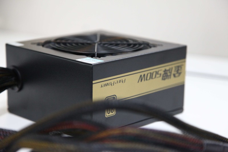 【一小时装机】记录神速装机时刻，先马套装+I5+GTX970装机分享。