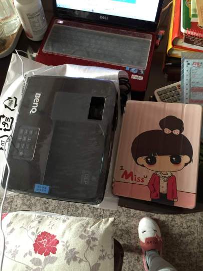 机器小巧方便，投影效果清晰，功能也比较全