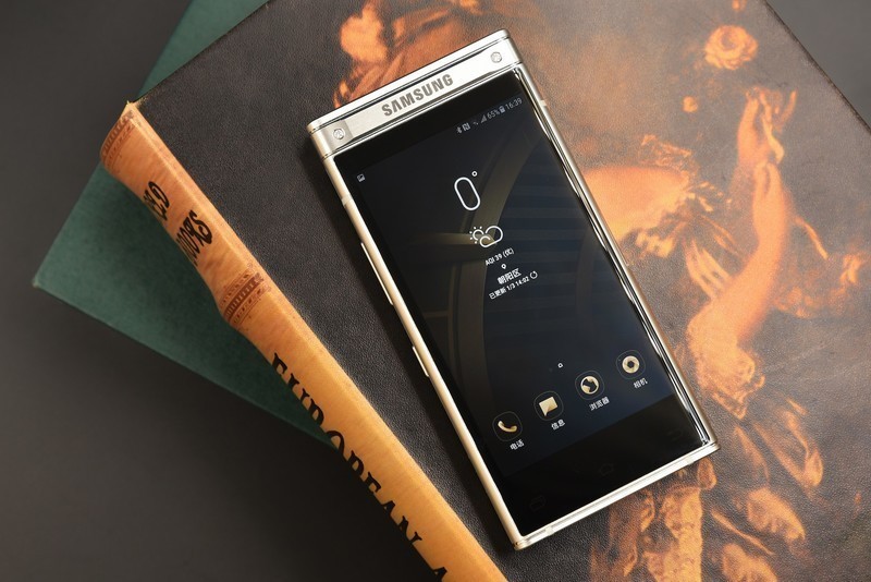 星空体育平台W2018美照赏析：虽富甲一方，但心系天下！