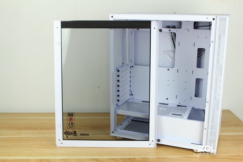 易大师神光版上机评测：好看又实用，装机不求人~