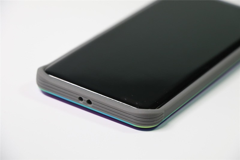 颜值出众 军规防摔--Defense决色小彩壳