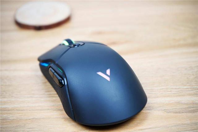 办公游戏双兼容，无线双模随你用--雷柏VT200双模鼠标分享