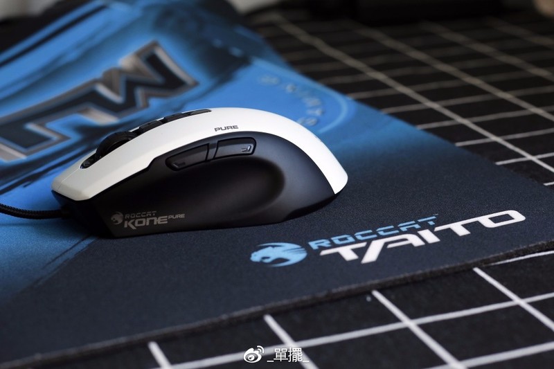 【單擺出品】冰豹Kone Pure夜枭-熊猫版 游戏鼠标评测
