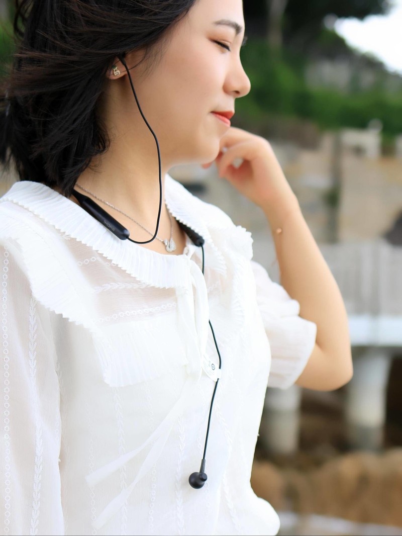 点亮耳边时尚的“旋律”，1MORE时尚蓝牙耳机PRO版简评