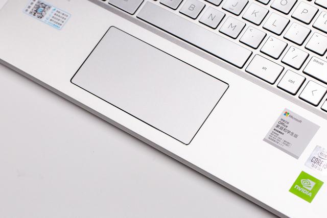 宅在家的办公神器：惠普星系列14轻薄本测评分享