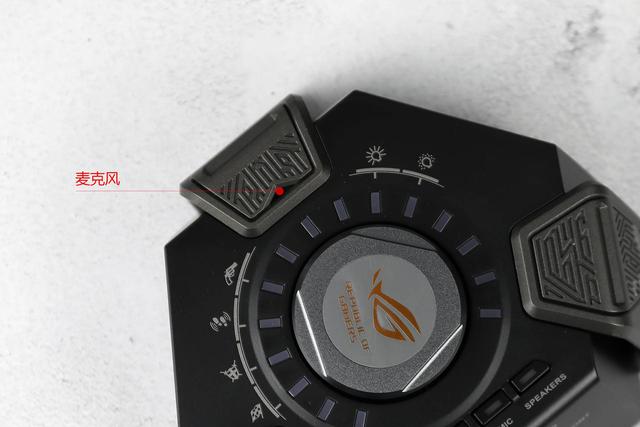 物理7.1环绕立体声，这款败家之眼百夫长不但好用还有点儿小酷