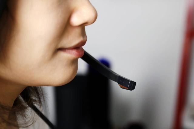 物理7.1环绕立体声，这款败家之眼百夫长不但好用还有点儿小酷