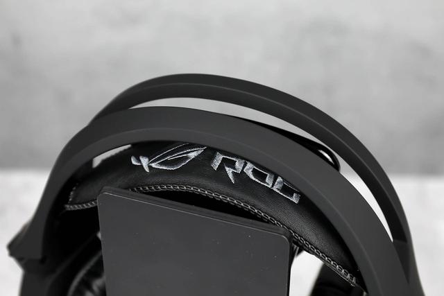 物理7.1环绕立体声，这款败家之眼百夫长不但好用还有点儿小酷