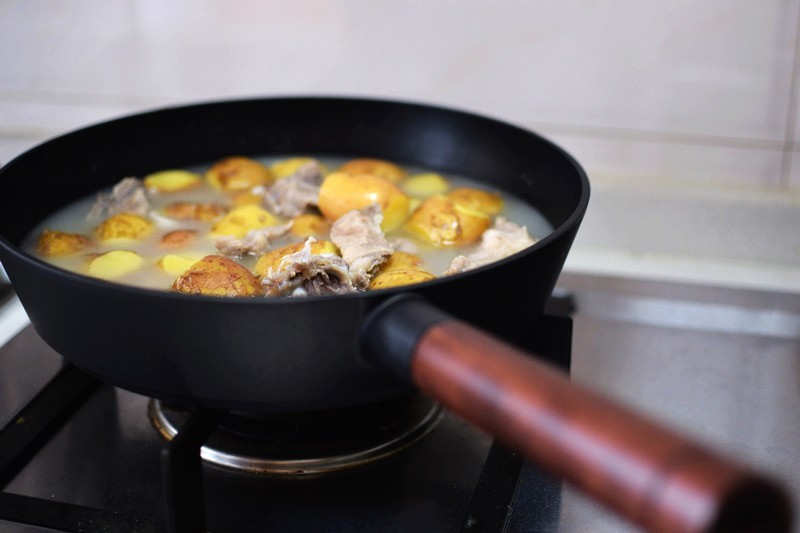 德国品牌 瑞士技术 VELOSAN 28cm摩卡晶钻古木不粘煎锅