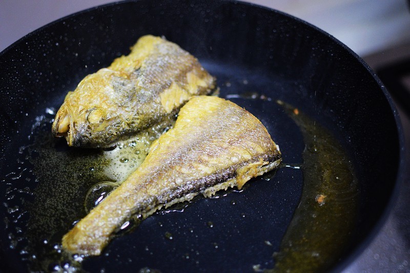 德国品牌 瑞士技术 VELOSAN 28cm摩卡晶钻古木不粘煎锅