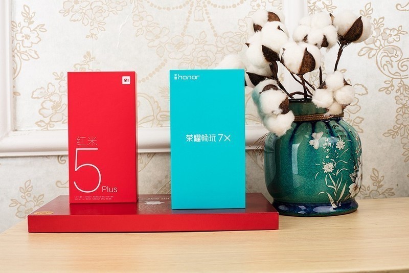 [By Sanghua拆机] 最美拆机，荣耀7X 红米5Plus对拆。