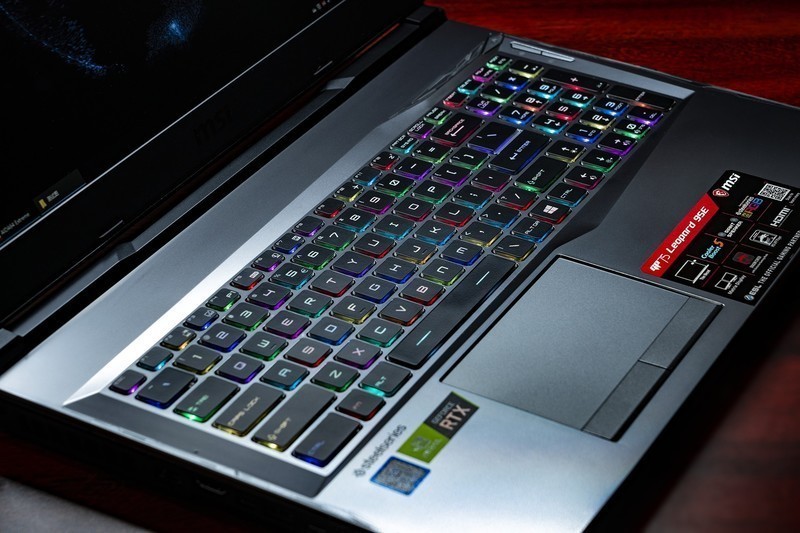 难寻弱点的真 · 六边形战士？微星GP75 笔记本电脑 评测