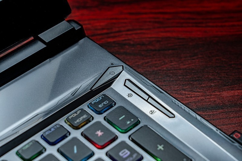 难寻弱点的真 · 六边形战士？微星GP75 笔记本电脑 评测