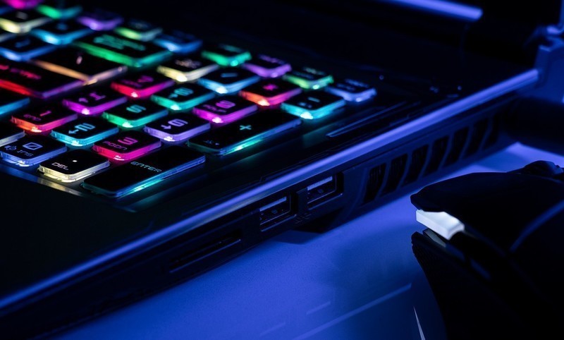 难寻弱点的真 · 六边形战士？微星GP75 笔记本电脑 评测