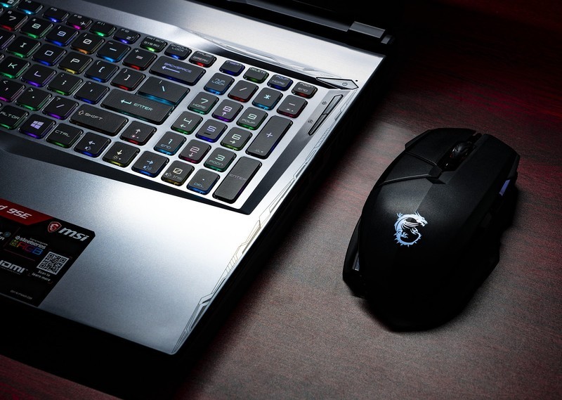 难寻弱点的真 · 六边形战士？微星GP75 笔记本电脑 评测