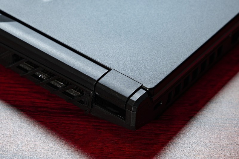 难寻弱点的真 · 六边形战士？微星GP75 笔记本电脑 评测