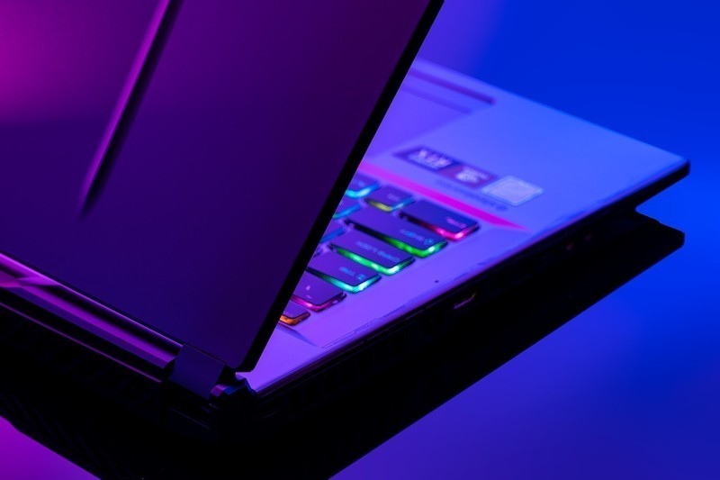 难寻弱点的真 · 六边形战士？微星GP75 笔记本电脑 评测