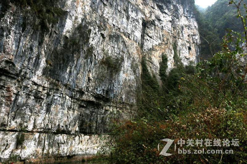 远离尘嚣，山清水秀