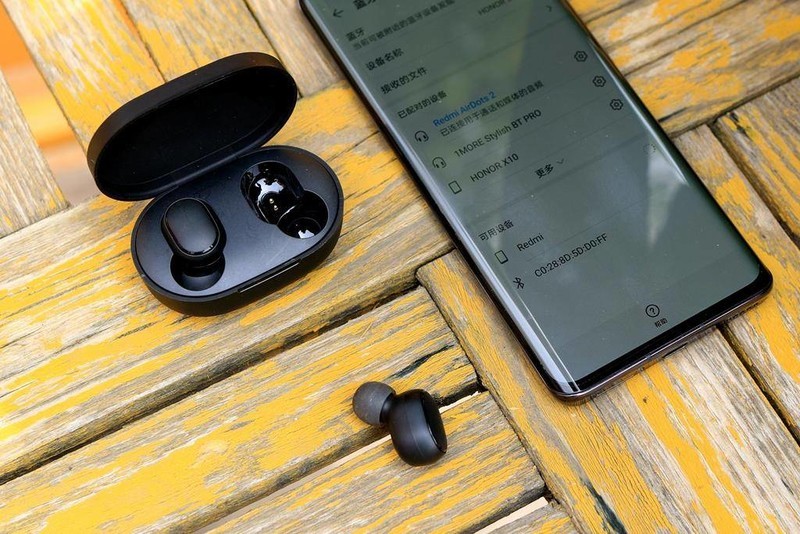 Redmi AirDots 2 诚意之作,打造年轻人第二款耳机