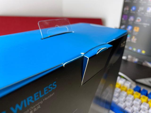 我这猪脑子，不用害怕打完游戏忘记摘耳机就起身了