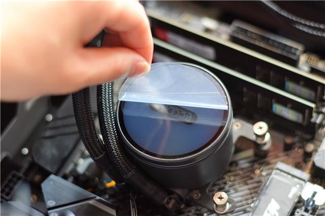 手把手教你装CPU水冷，超频三凌镜360水冷分享