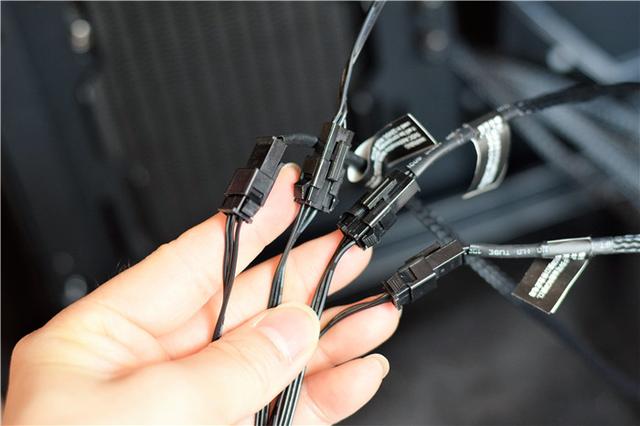 手把手教你装CPU水冷，超频三凌镜360水冷分享