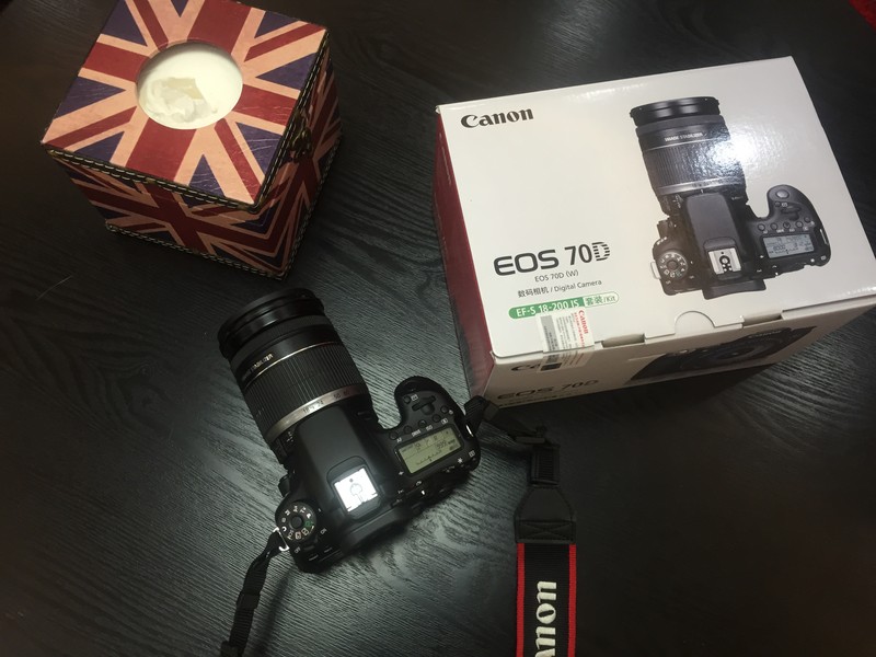 基友土豪 心血来潮 入了70D开箱 450D已甩一边