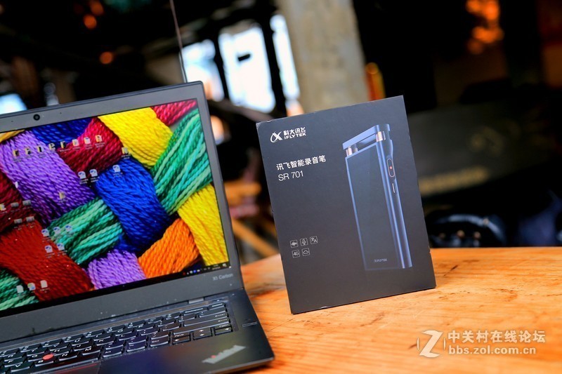 提高生产力，科大讯飞改推硬件了？