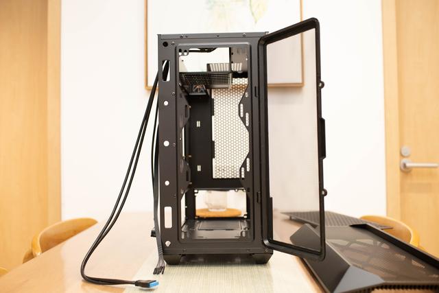 300元组件稀缺右侧透主机？鑫谷开元G5机箱装机