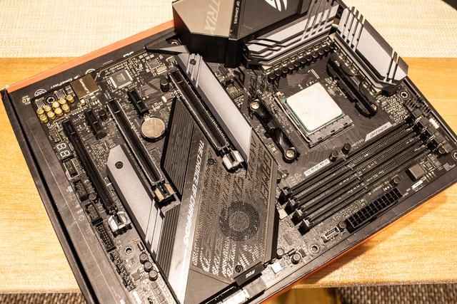 300元组件稀缺右侧透主机？鑫谷开元G5机箱装机