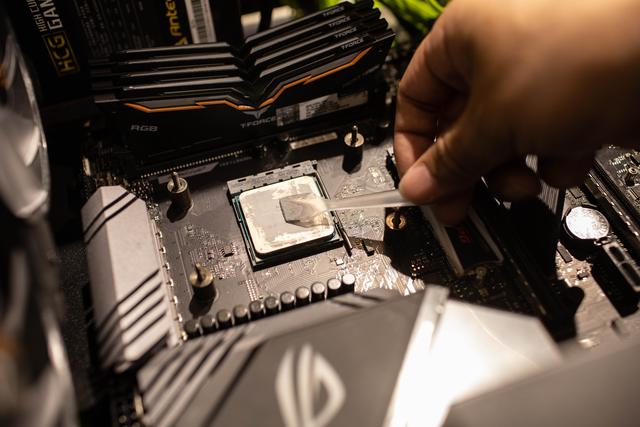 300元组件稀缺右侧透主机？鑫谷开元G5机箱装机