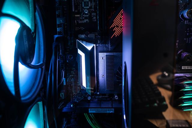 300元组件稀缺右侧透主机？鑫谷开元G5机箱装机