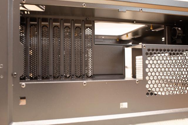 300元组件稀缺右侧透主机？鑫谷开元G5机箱装机