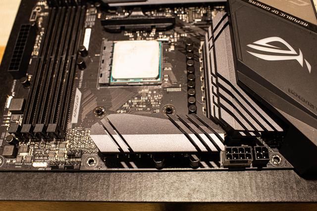 300元组件稀缺右侧透主机？鑫谷开元G5机箱装机