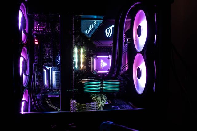 300元组件稀缺右侧透主机？鑫谷开元G5机箱装机