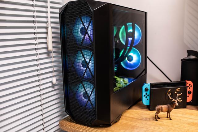 300元组件稀缺右侧透主机？鑫谷开元G5机箱装机