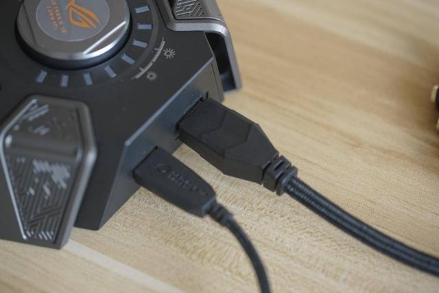 听音辨位、低音与环绕感，ROG 百夫长7.1游戏耳机618历史最低价