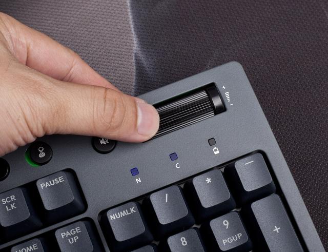 618战利品，没有花里胡哨的TT G521机械键盘才是我的菜