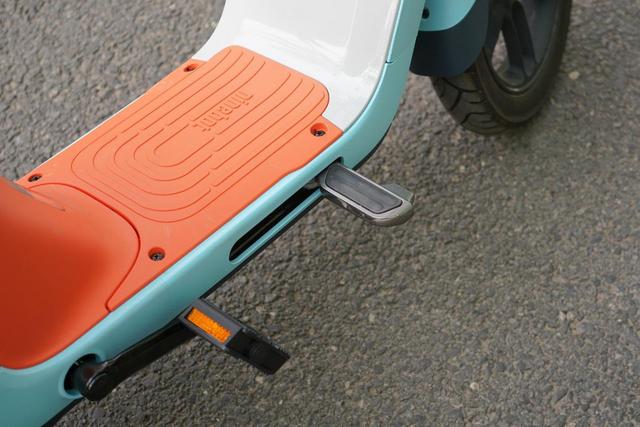 电动车也智能化？九号C40轻松上路，上车即走