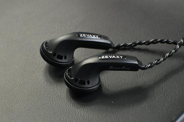 它让苹果配塞数码味一丝不挂，99元黑炎平头塞评测