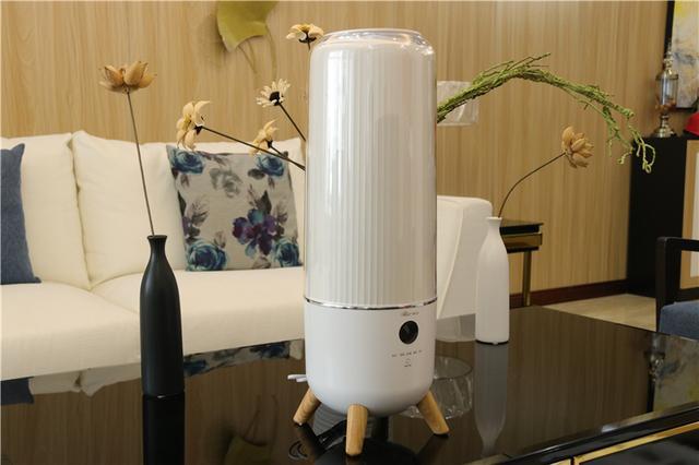 6L大水箱，加湿长达25小时，还能UV除菌！小熊加湿器体验