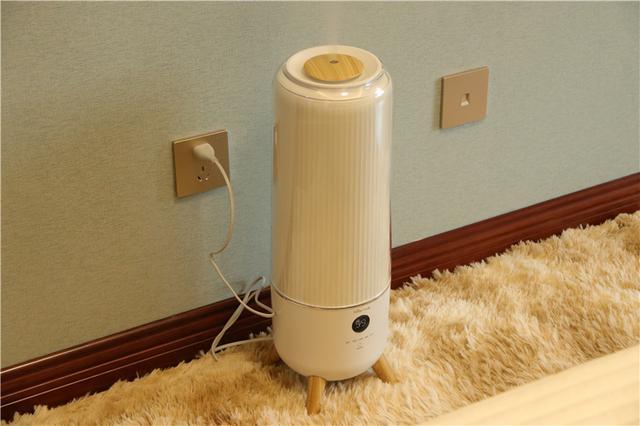 6L大水箱，加湿长达25小时，还能UV除菌！小熊加湿器体验