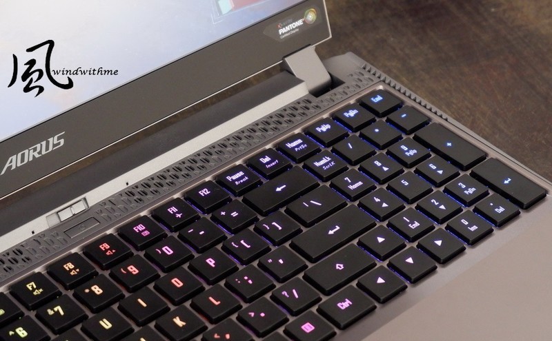 技嘉AORUS 15G搭载机械式键盘与全新电竞外型完整解析