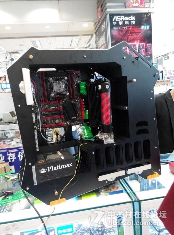 I7-5960X 迎广怪兽! R5E! 双华硕黑泰坦！全定制水冷！ 样机！出！出！出！