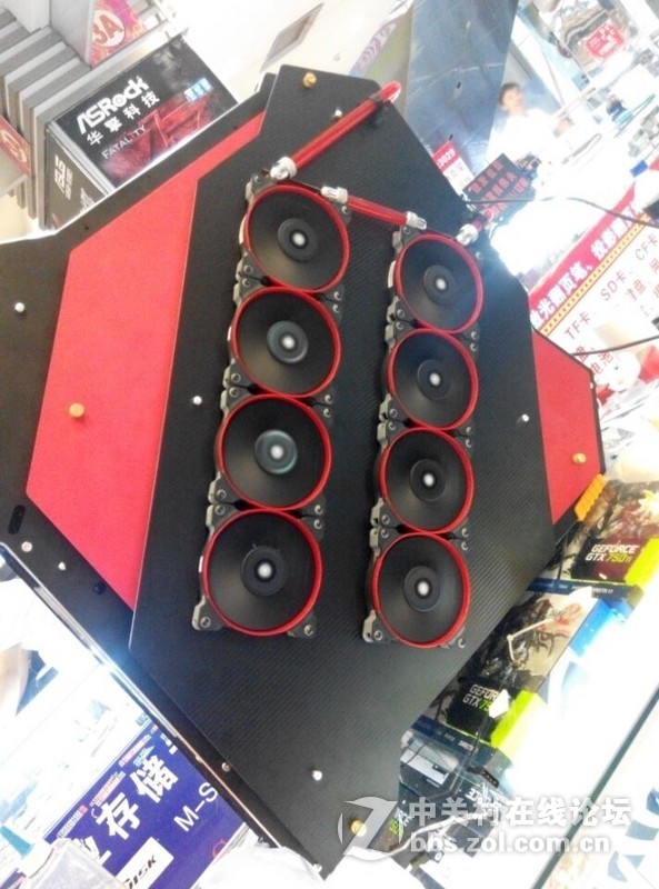 I7-5960X 迎广怪兽! R5E! 双华硕黑泰坦！全定制水冷！ 样机！出！出！出！