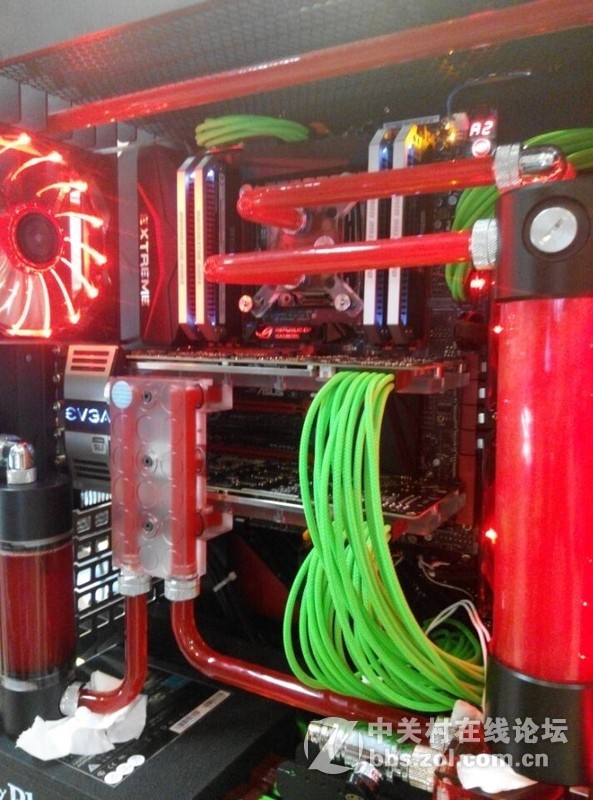 I7-5960X 迎广怪兽! R5E! 双华硕黑泰坦！全定制水冷！ 样机！出！出！出！