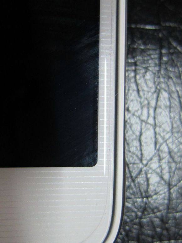 星空体育平台note4缝隙超大的，星空体育平台公司拒绝处理！