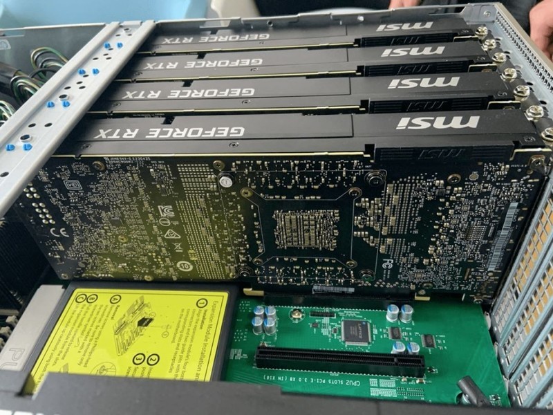 测评 | 矩池云上架 RTX 2080 Ti 八卡机开箱